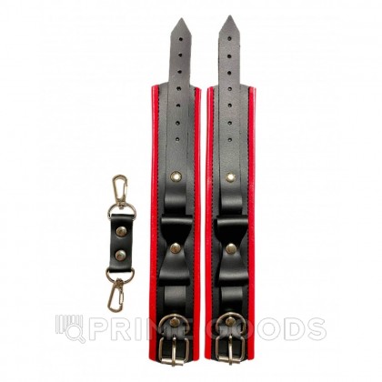 Наручники с бантиками из эко-кожи черно-красные от sex shop primegoods фото 2