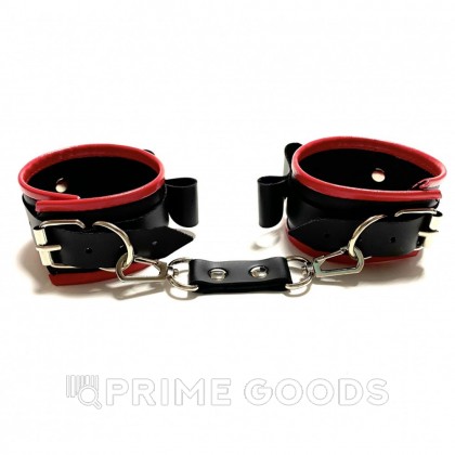 Наручники с бантиками из эко-кожи черно-красные от sex shop primegoods фото 4